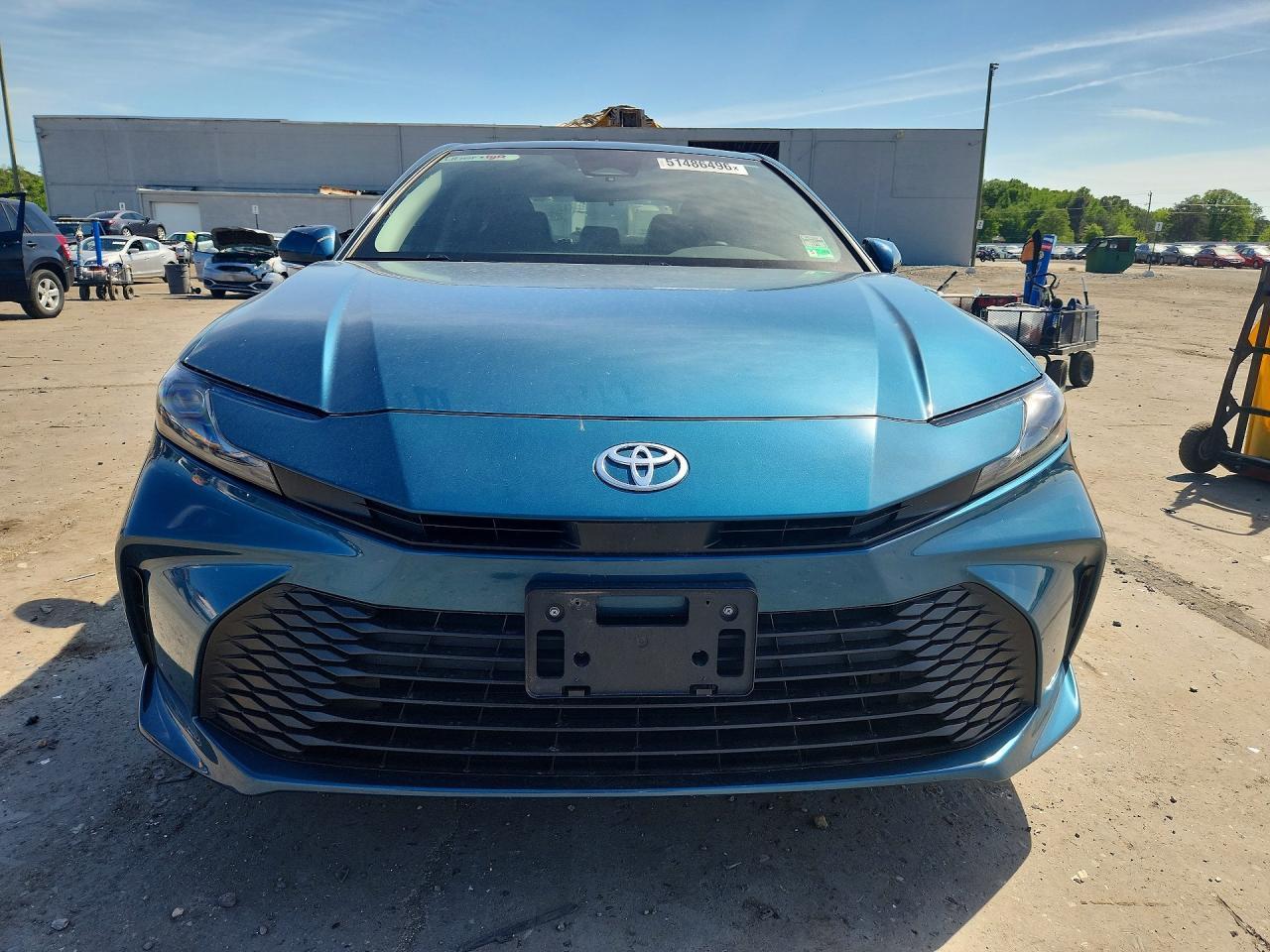 2025 TOYOTA CAMRY