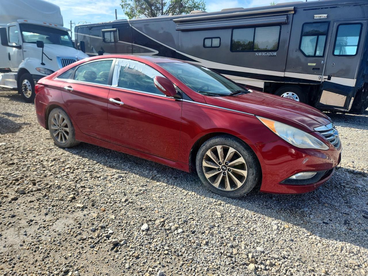 2014 HYUNDAI SONATA