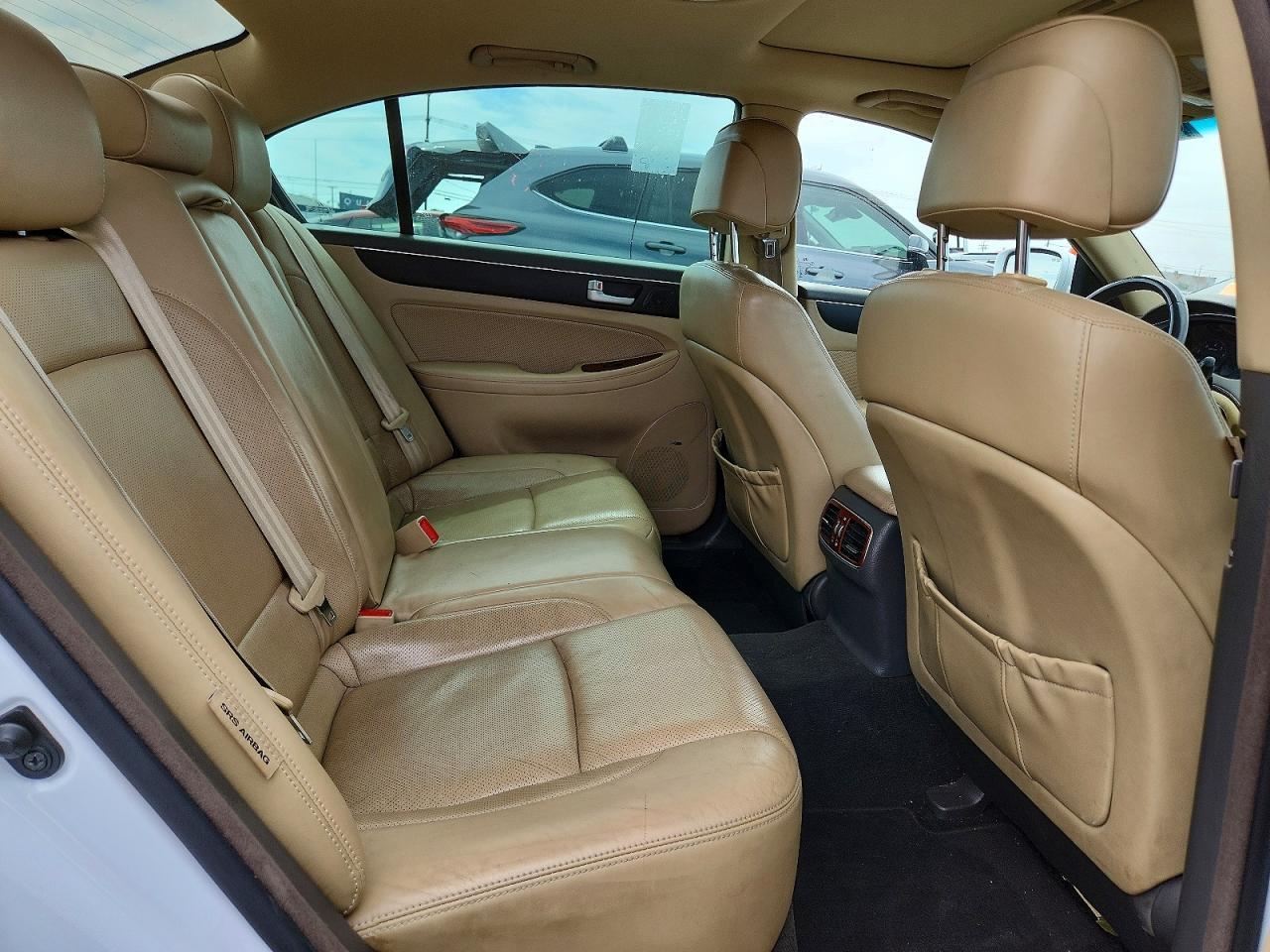 2014 HYUNDAI GENESIS
