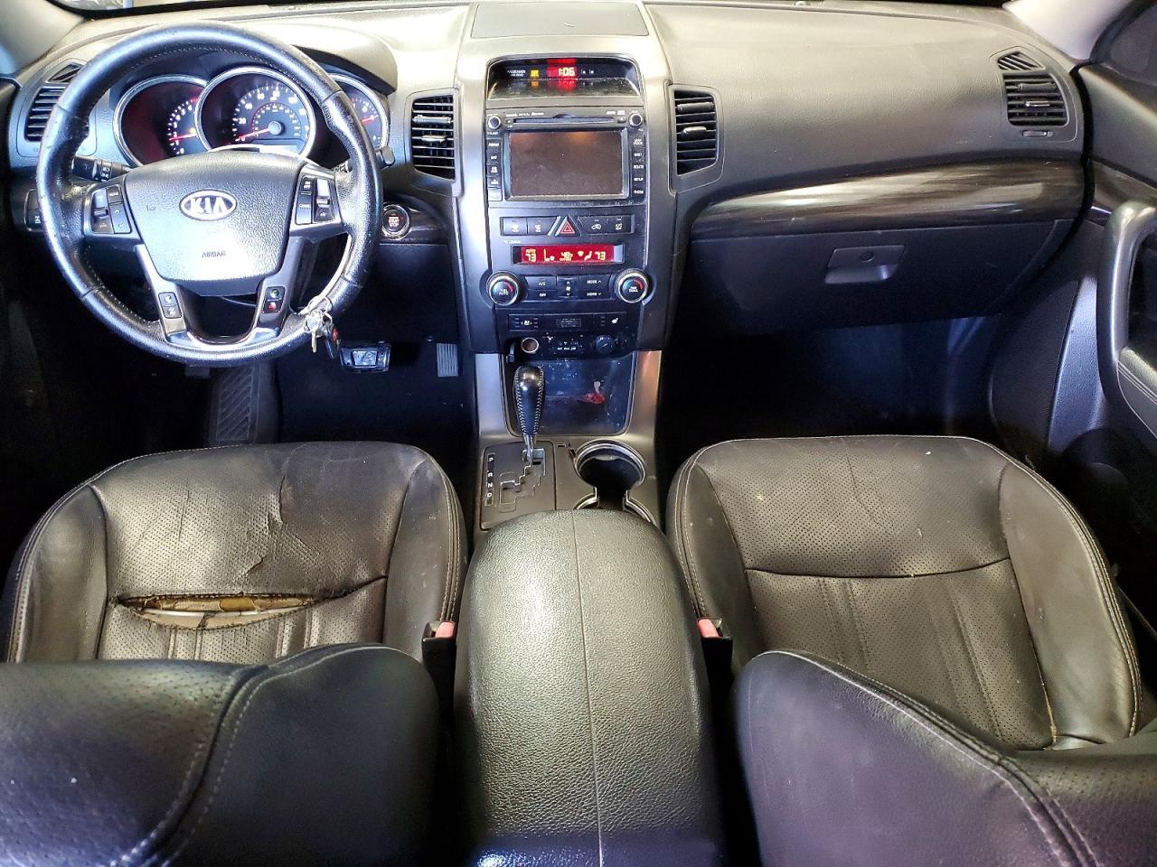2013 KIA SORENTO
