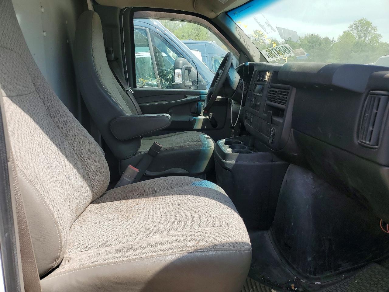 2015 CHEVROLET Express 3500