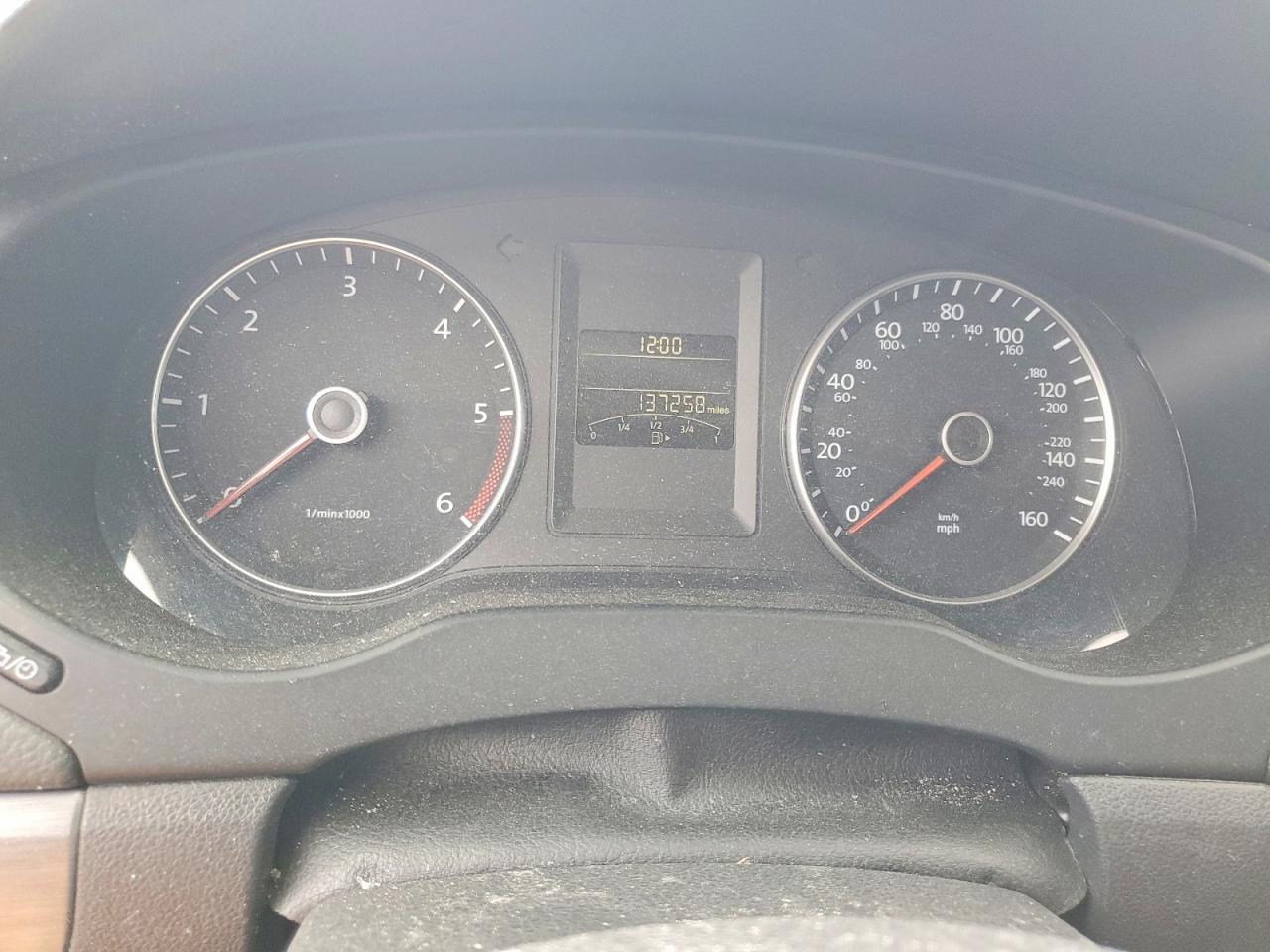 2013 VOLKSWAGEN JETTA
