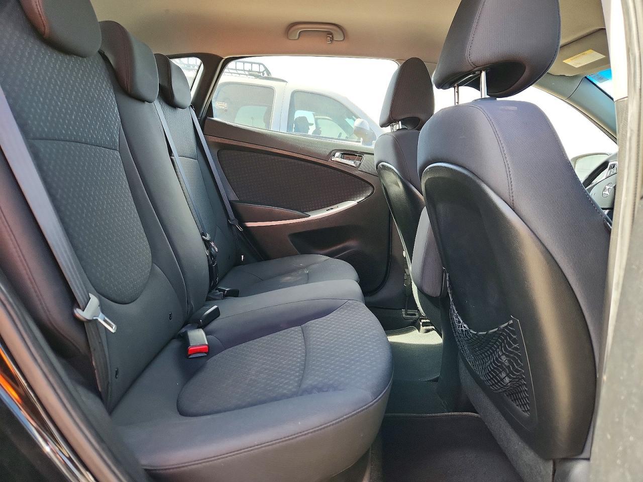 2012 HYUNDAI ACCENT