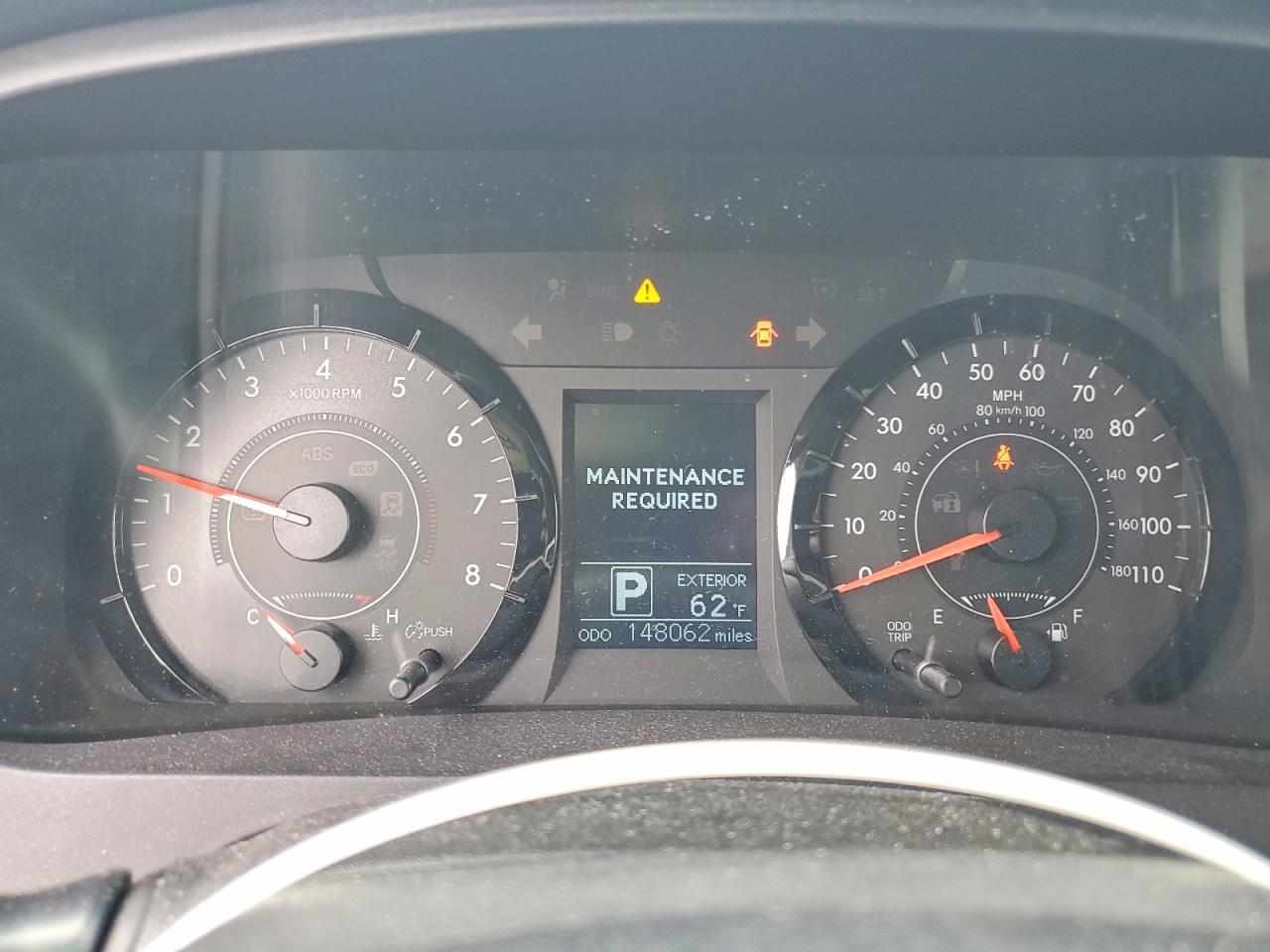 2016 TOYOTA SIENNA