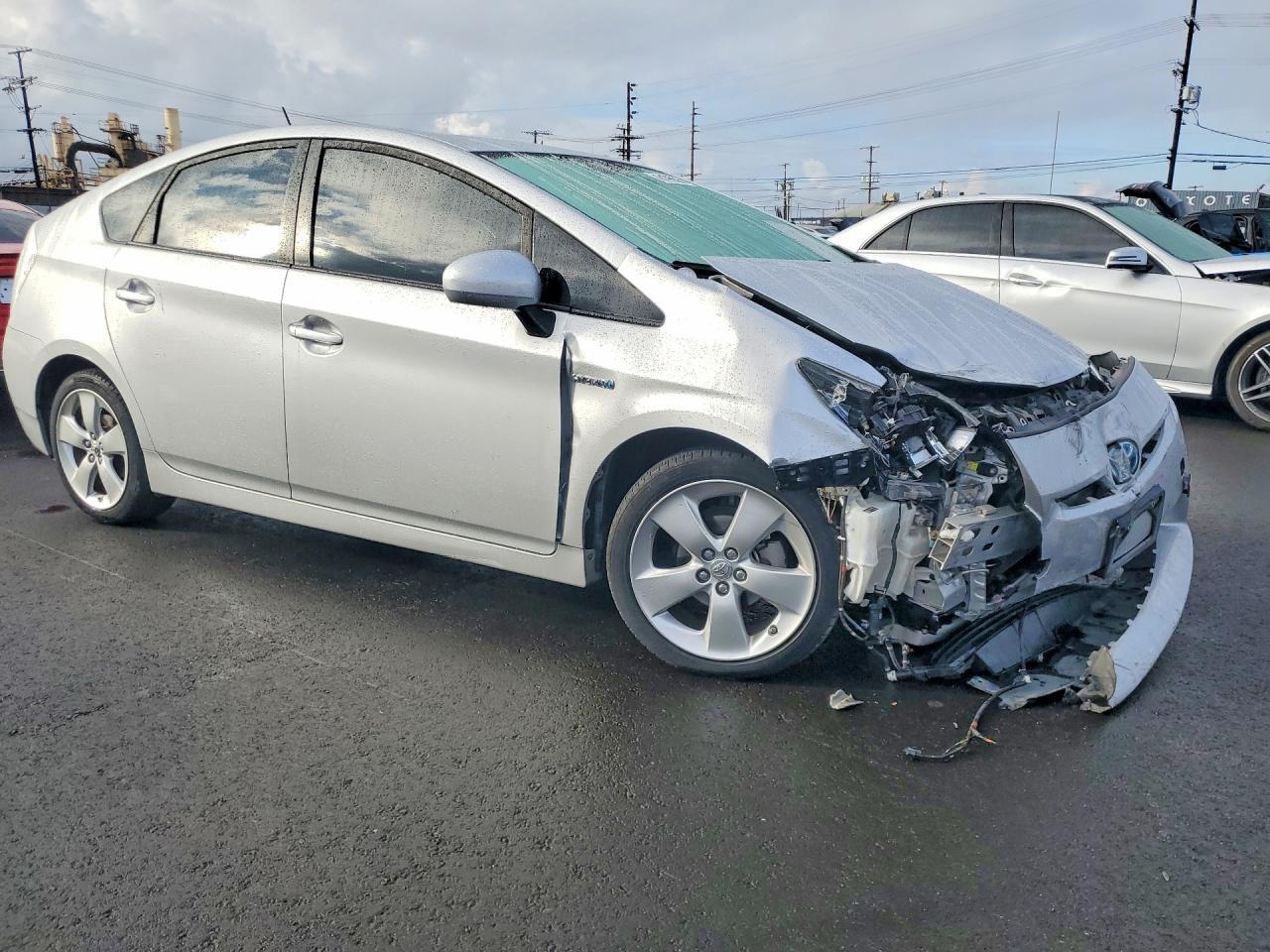 2010 TOYOTA PRIUS V