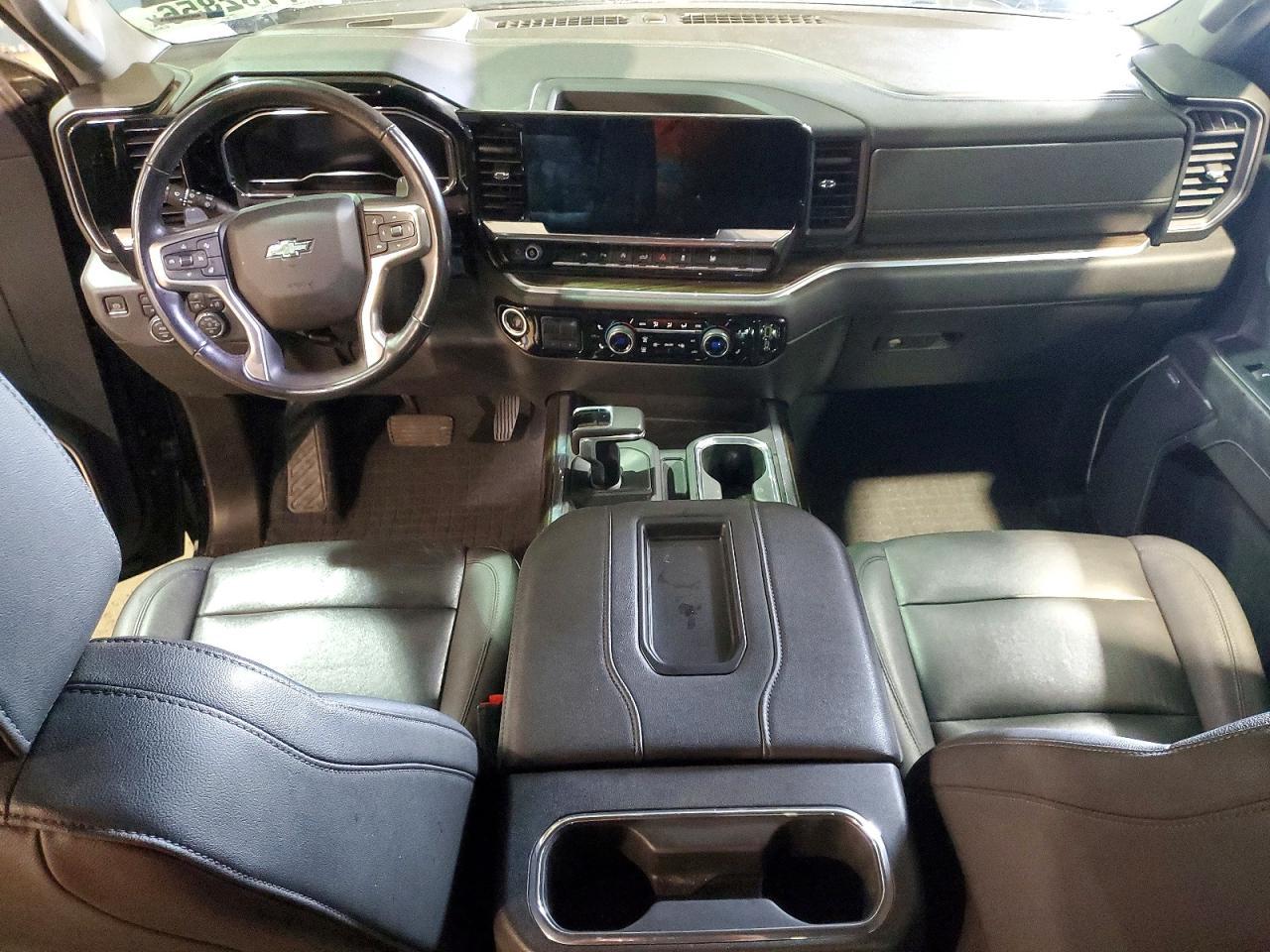 2022 CHEVROLET Silverado