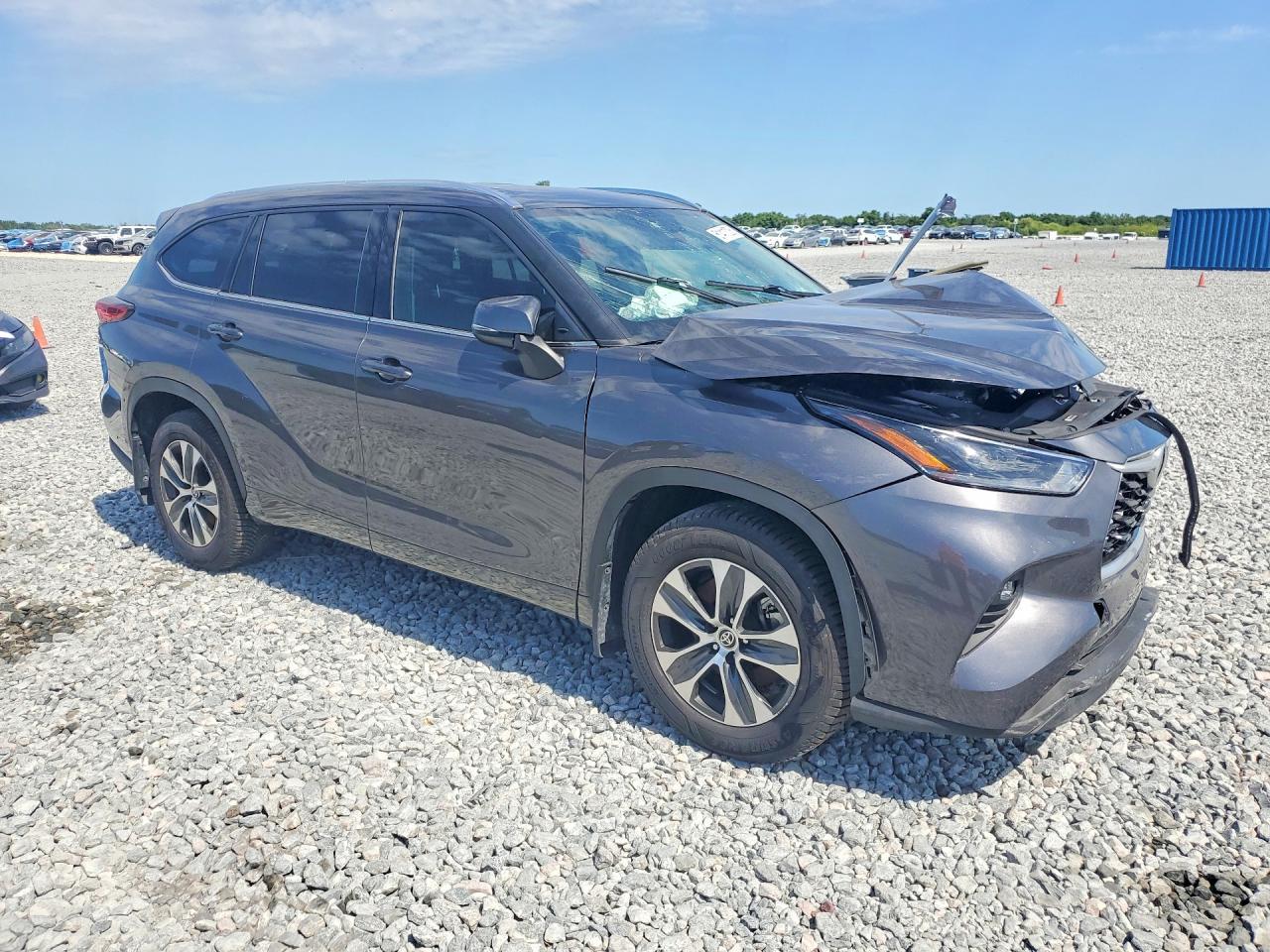 2021 TOYOTA HIGHLANDER