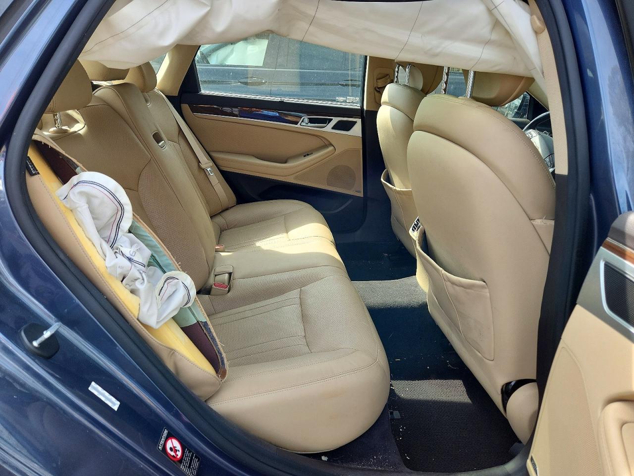 2015 HYUNDAI GENESIS