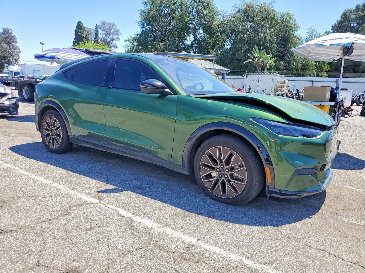 2024 FORD Mustang Mach-E