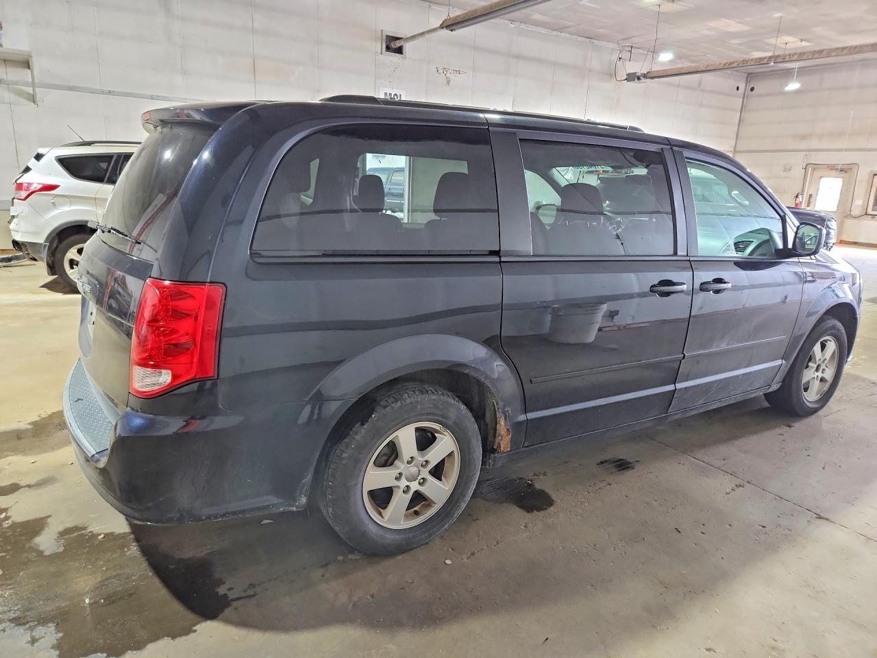 2011 DODGE GRAND CARAVAN