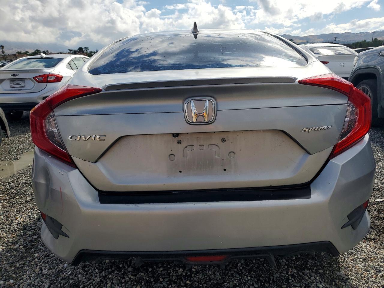 2018 HONDA CIVIC