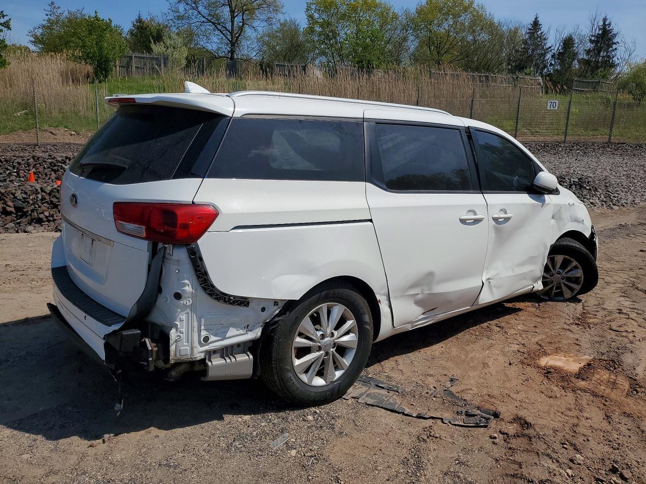 2015 KIA SEDONA