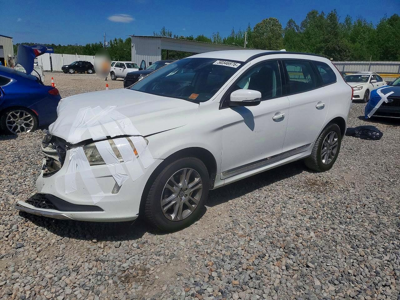 2015 VOLVO XC60