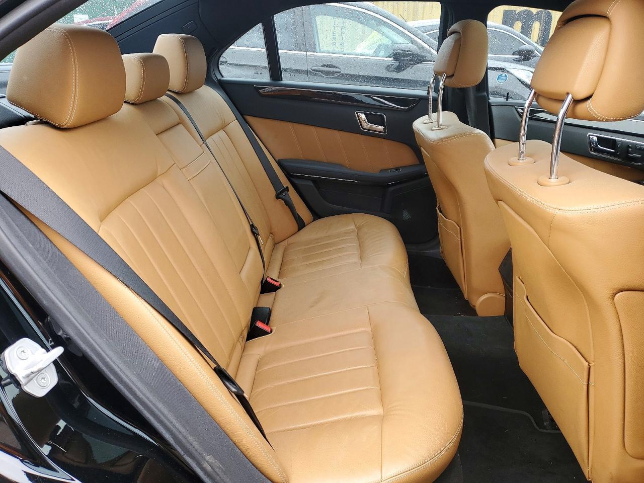 2010 MERCEDES-BENZ E-Class