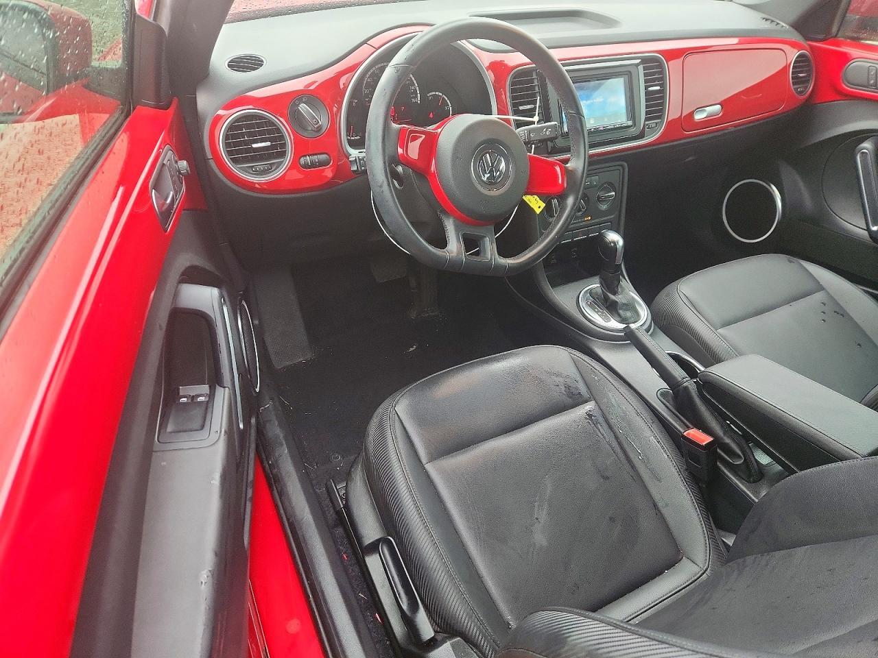 2013 VOLKSWAGEN Beetle