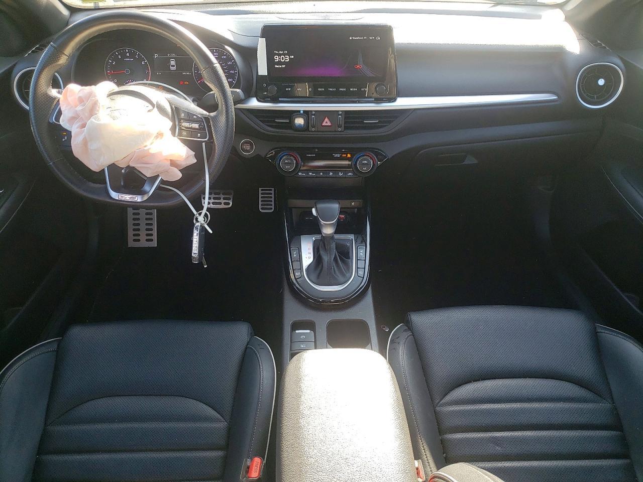 2023 KIA FORTE