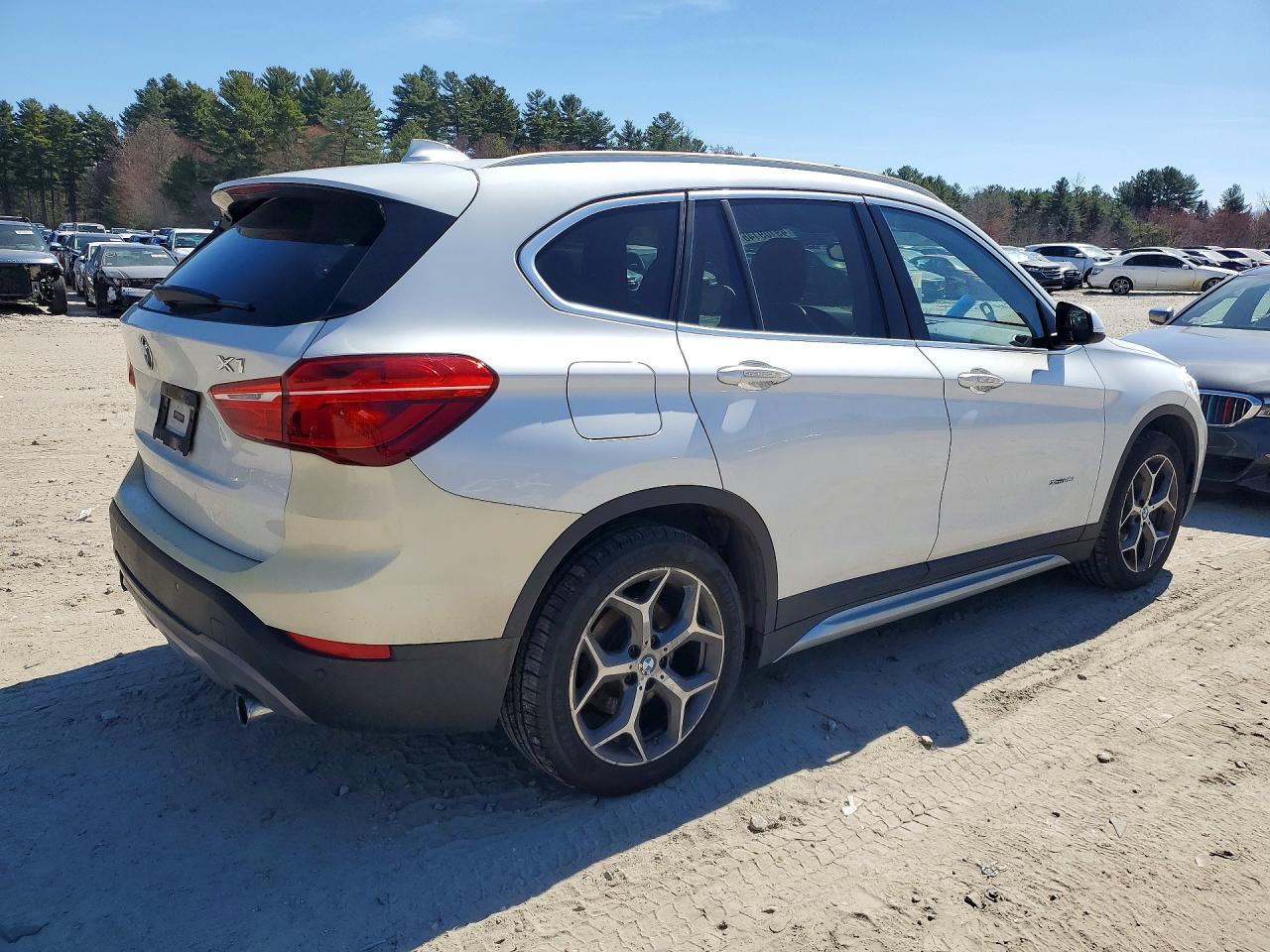 2017 BMW X1