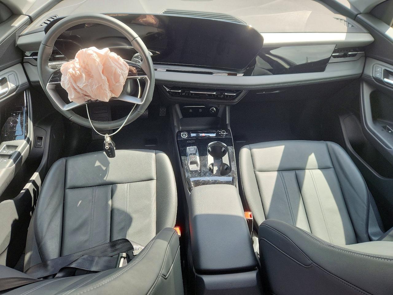2025 AUDI Q6 e-tron