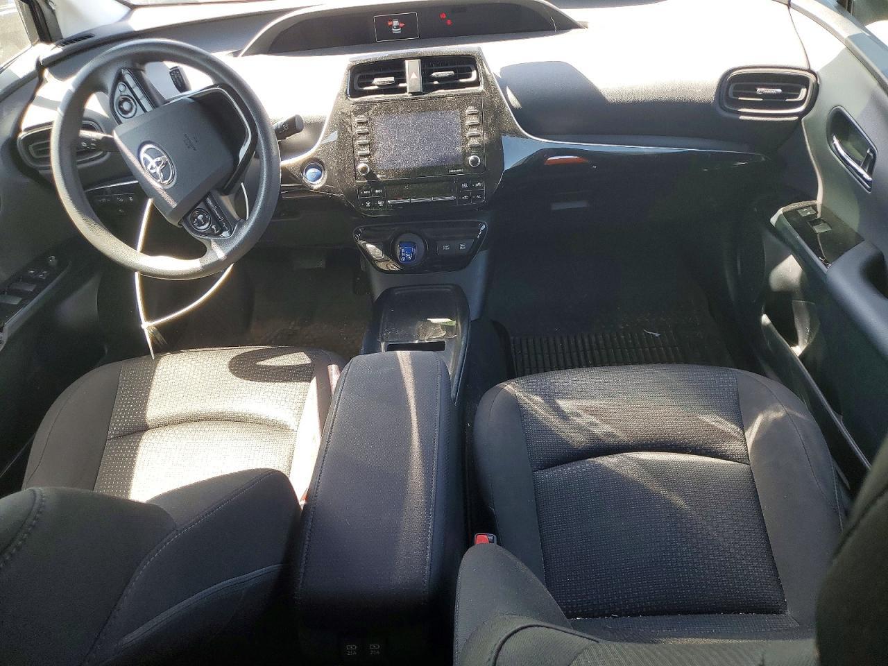 2022 TOYOTA PRIUS