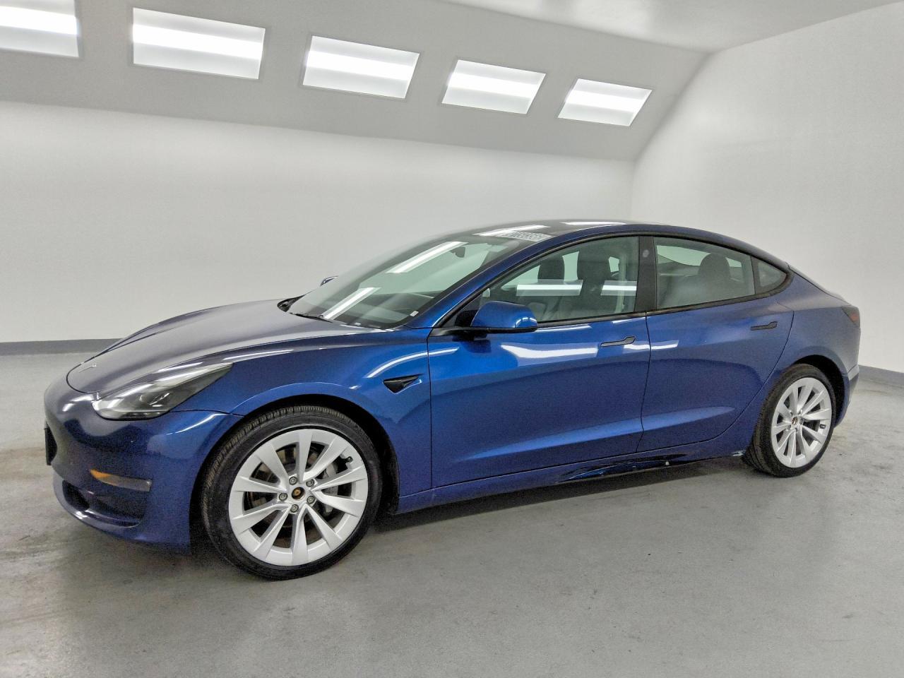 2022 TESLA MODEL 3