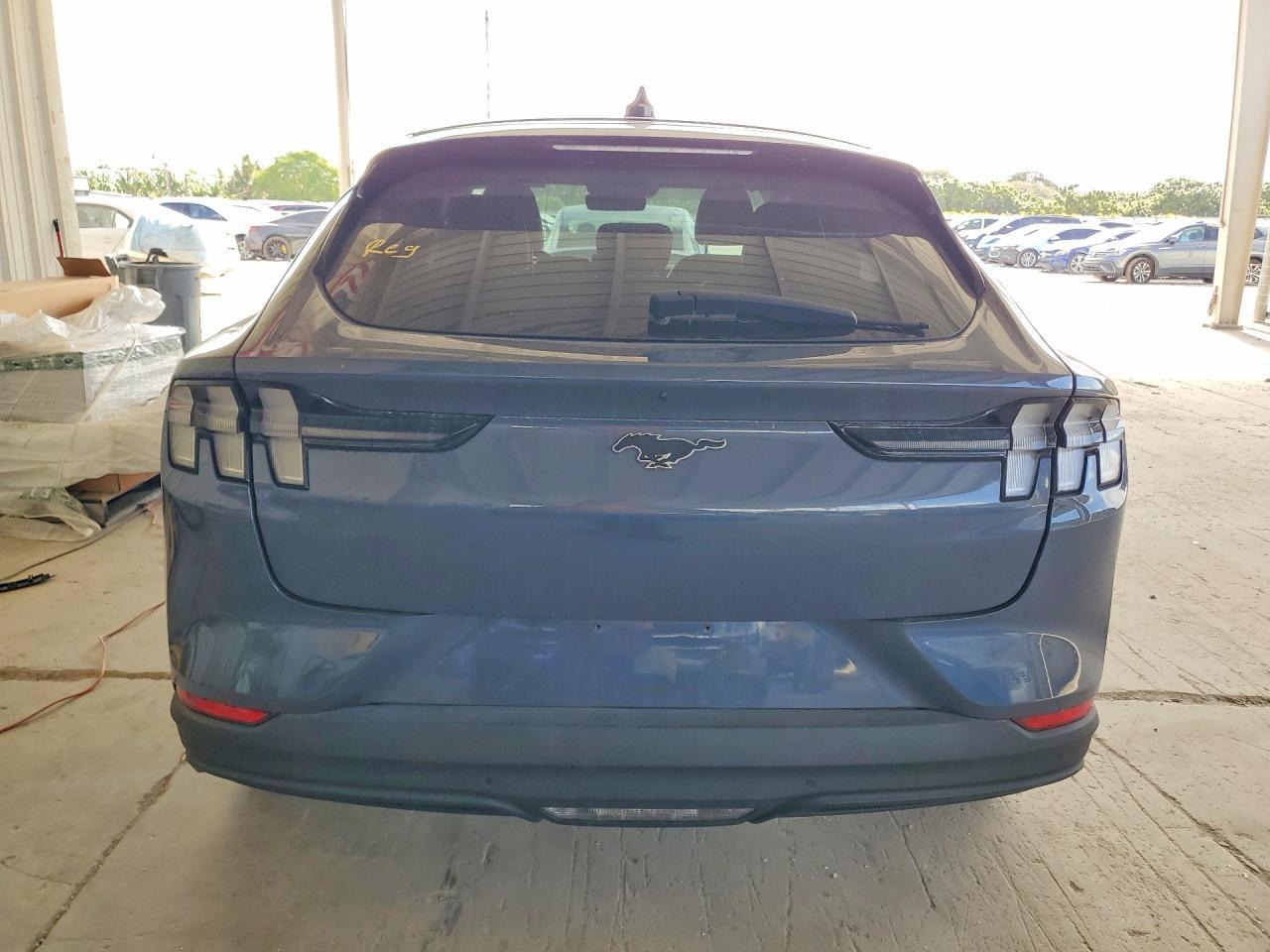 2021 FORD Mustang Mach-E