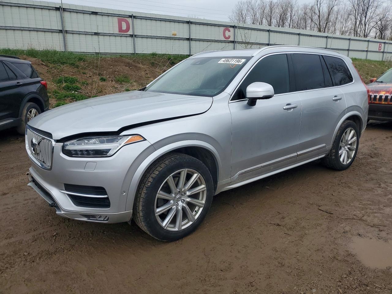 2019 VOLVO XC90
