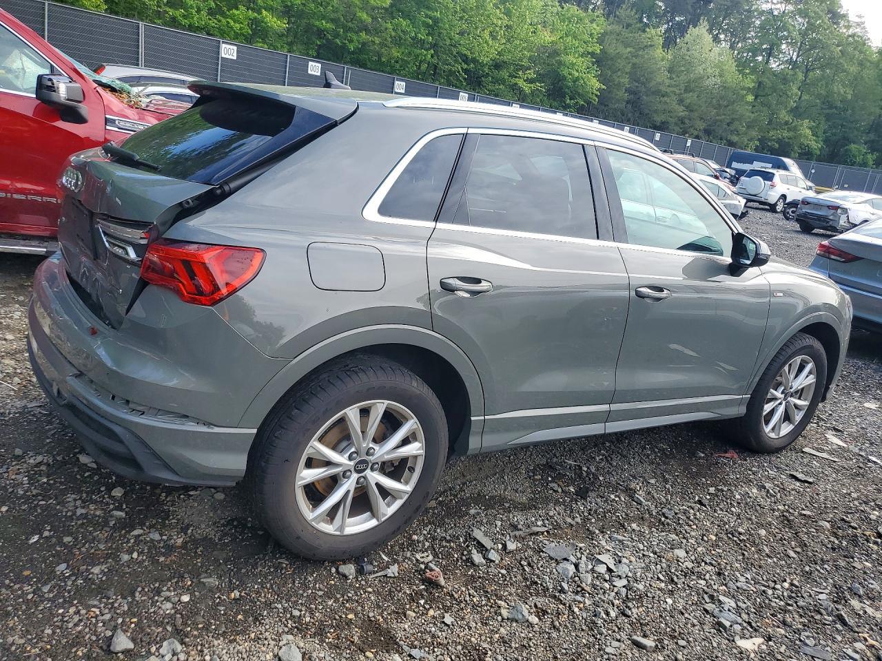 2025 AUDI Q3