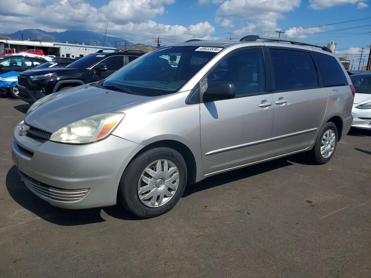 2005 TOYOTA SIENNA