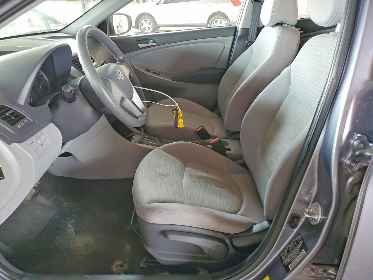 2016 HYUNDAI ACCENT