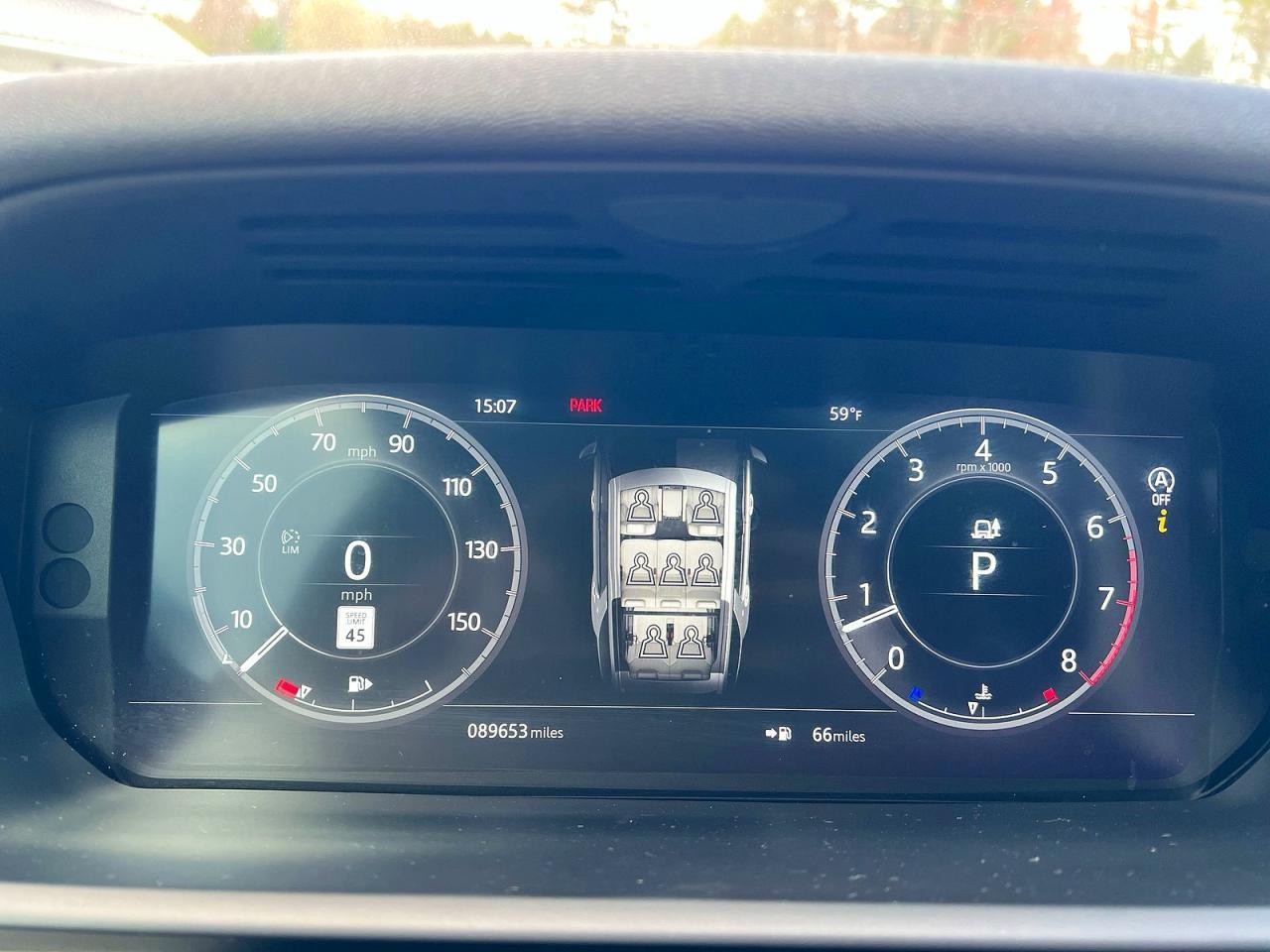 2018 LAND ROVER Discovery