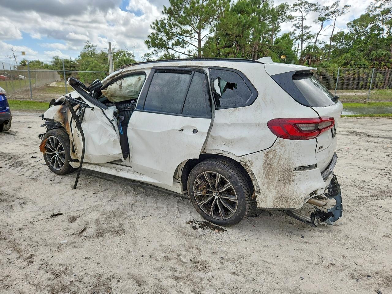 2022 BMW X5
