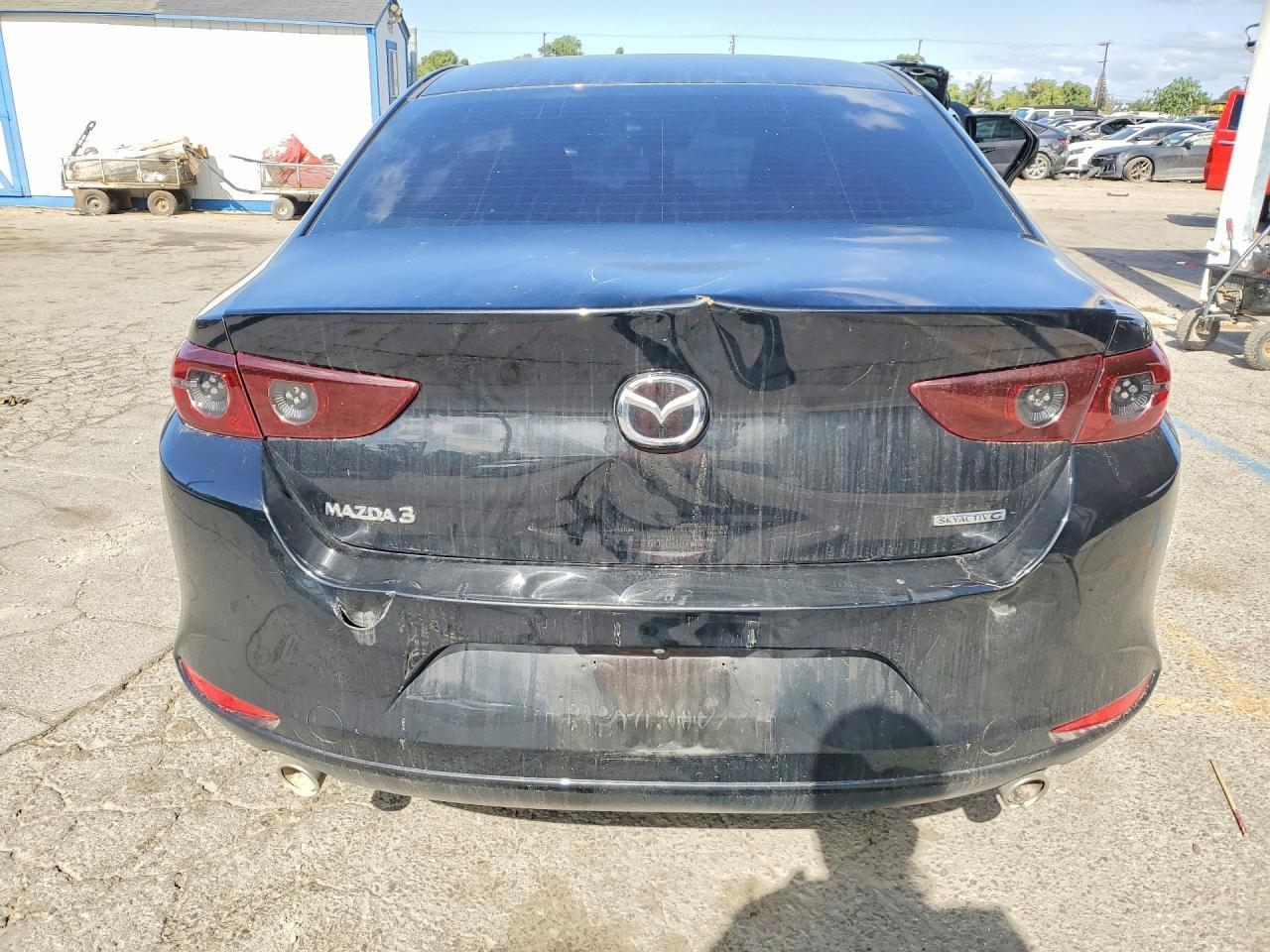 2020 MAZDA 3