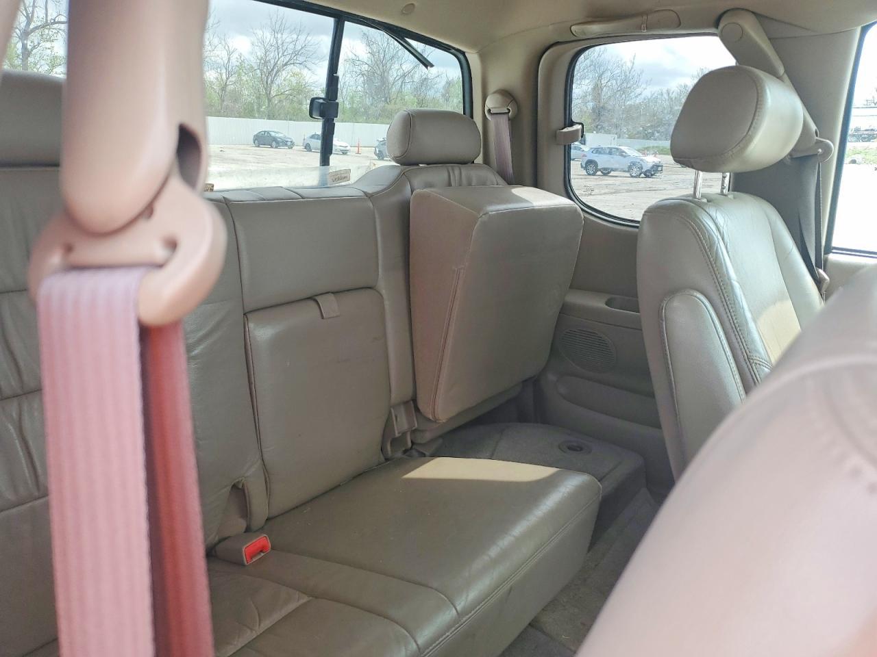 2002 TOYOTA TUNDRA