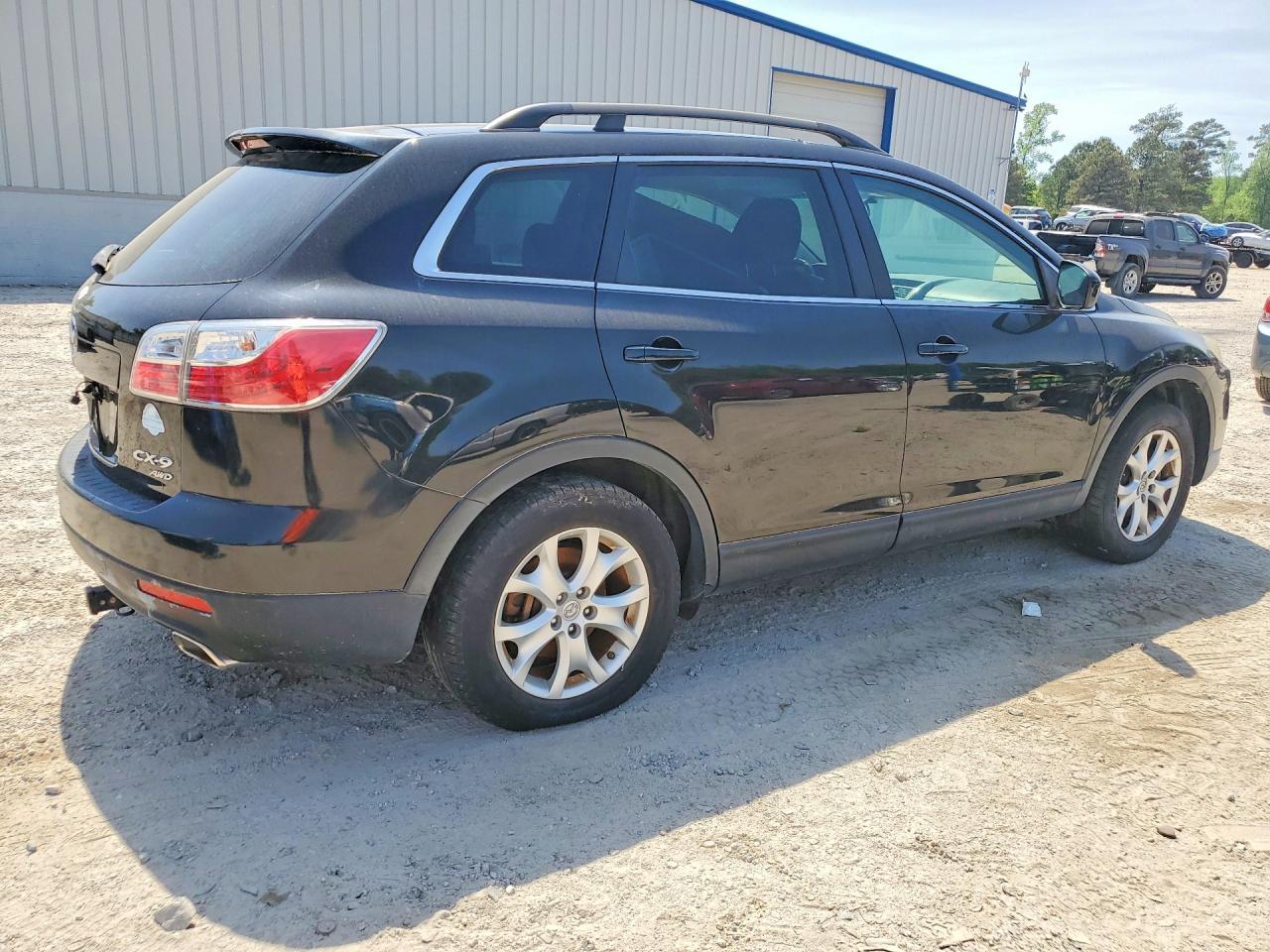 2011 MAZDA CX-9
