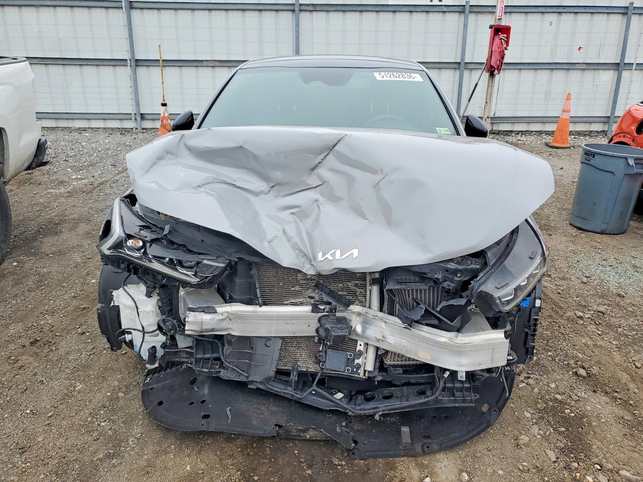 2022 KIA K5