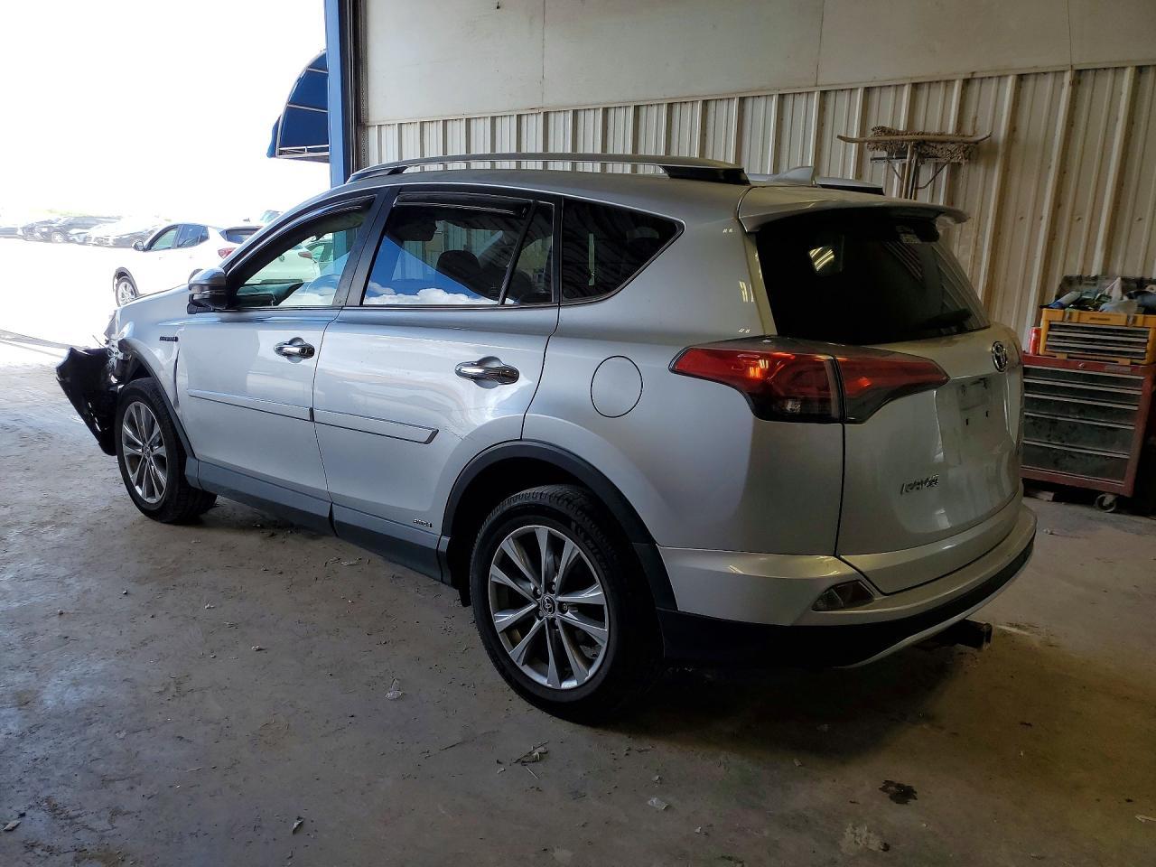 2016 TOYOTA RAV4