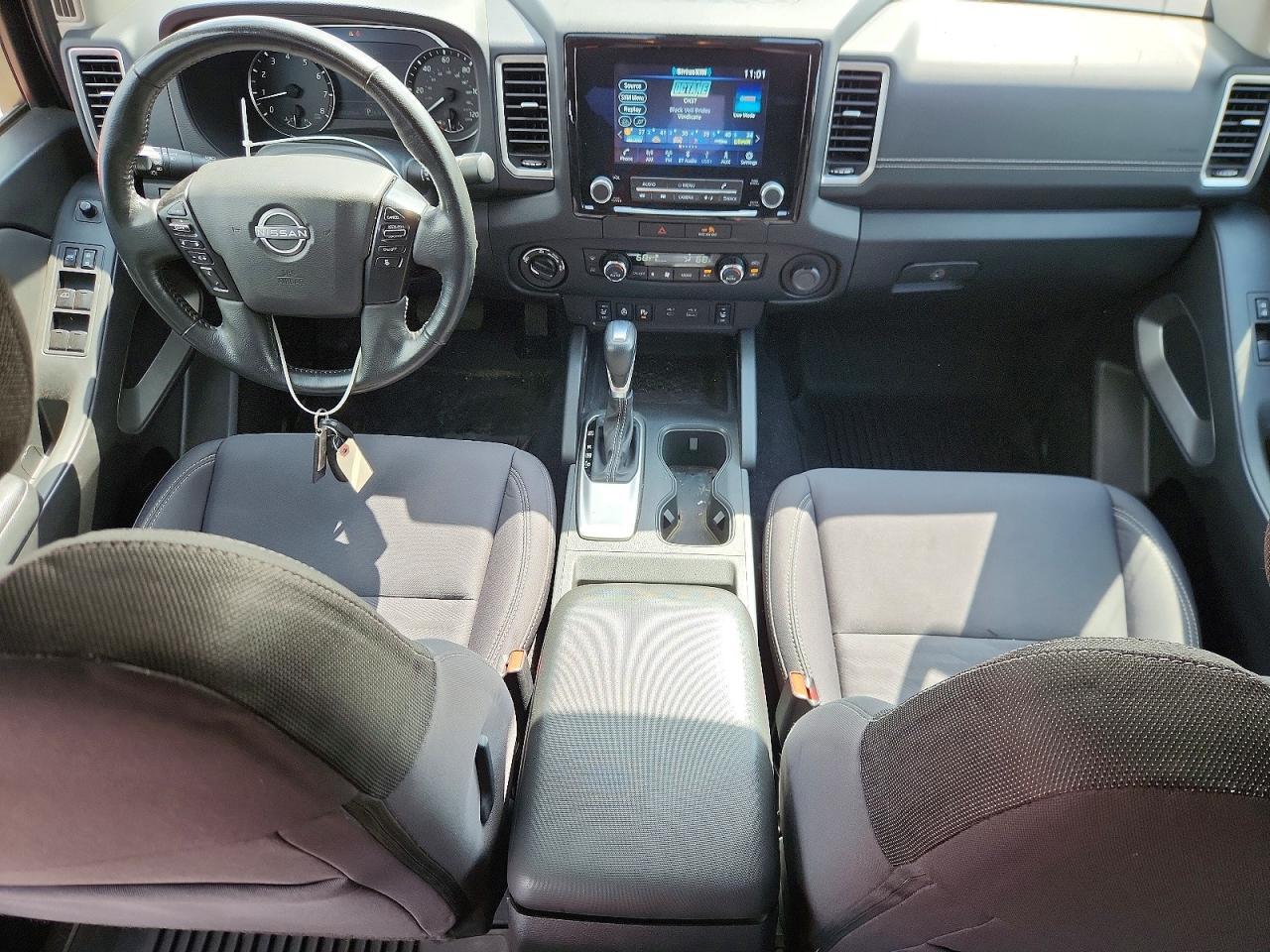 2022 NISSAN Frontier