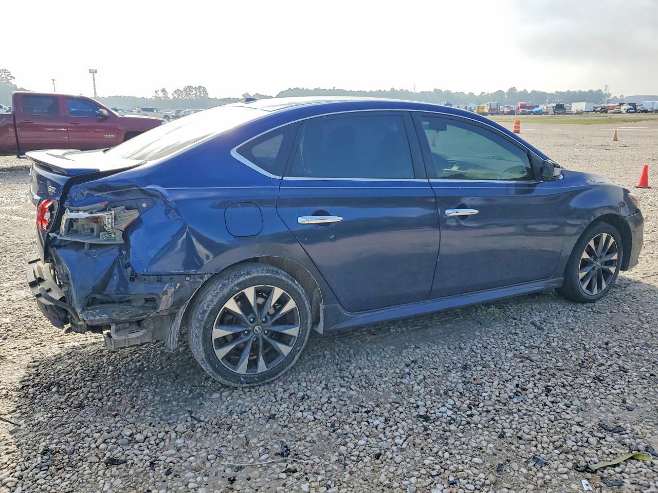 2017 NISSAN SENTRA