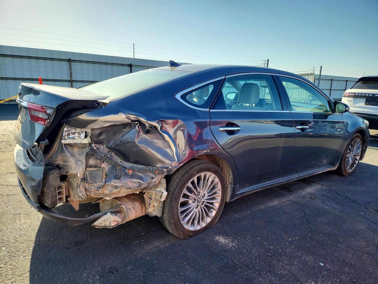 2016 TOYOTA Avalon
