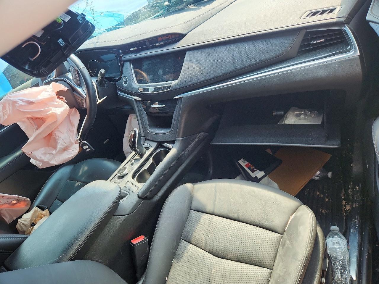 2023 CADILLAC XT5