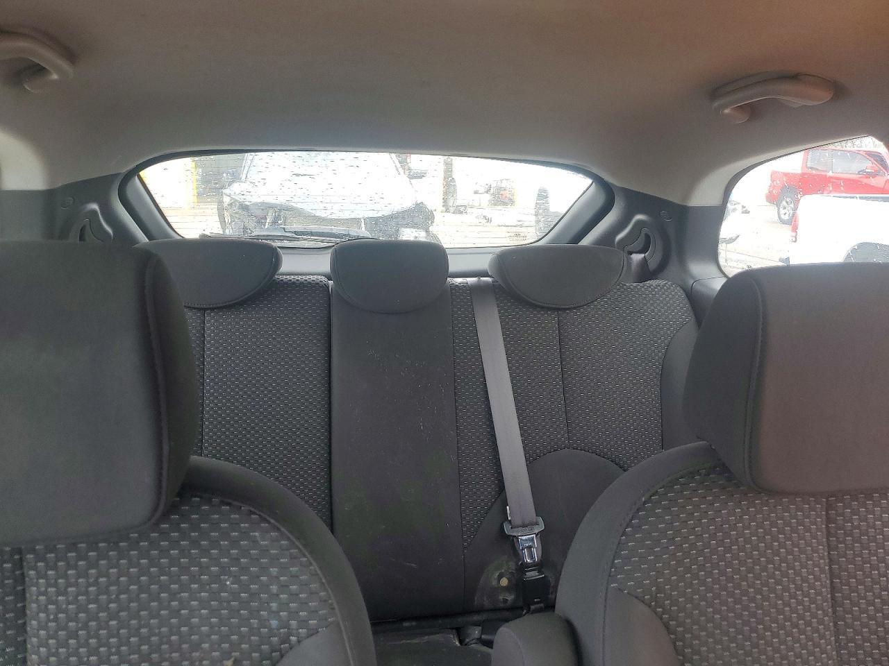 2011 HYUNDAI ACCENT