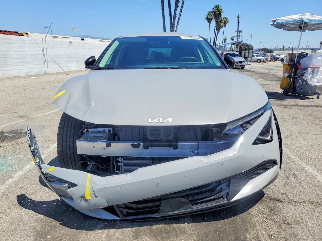 2025 KIA EV6