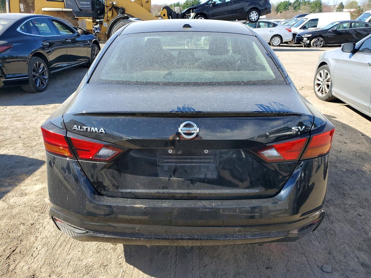 2022 NISSAN ALTIMA