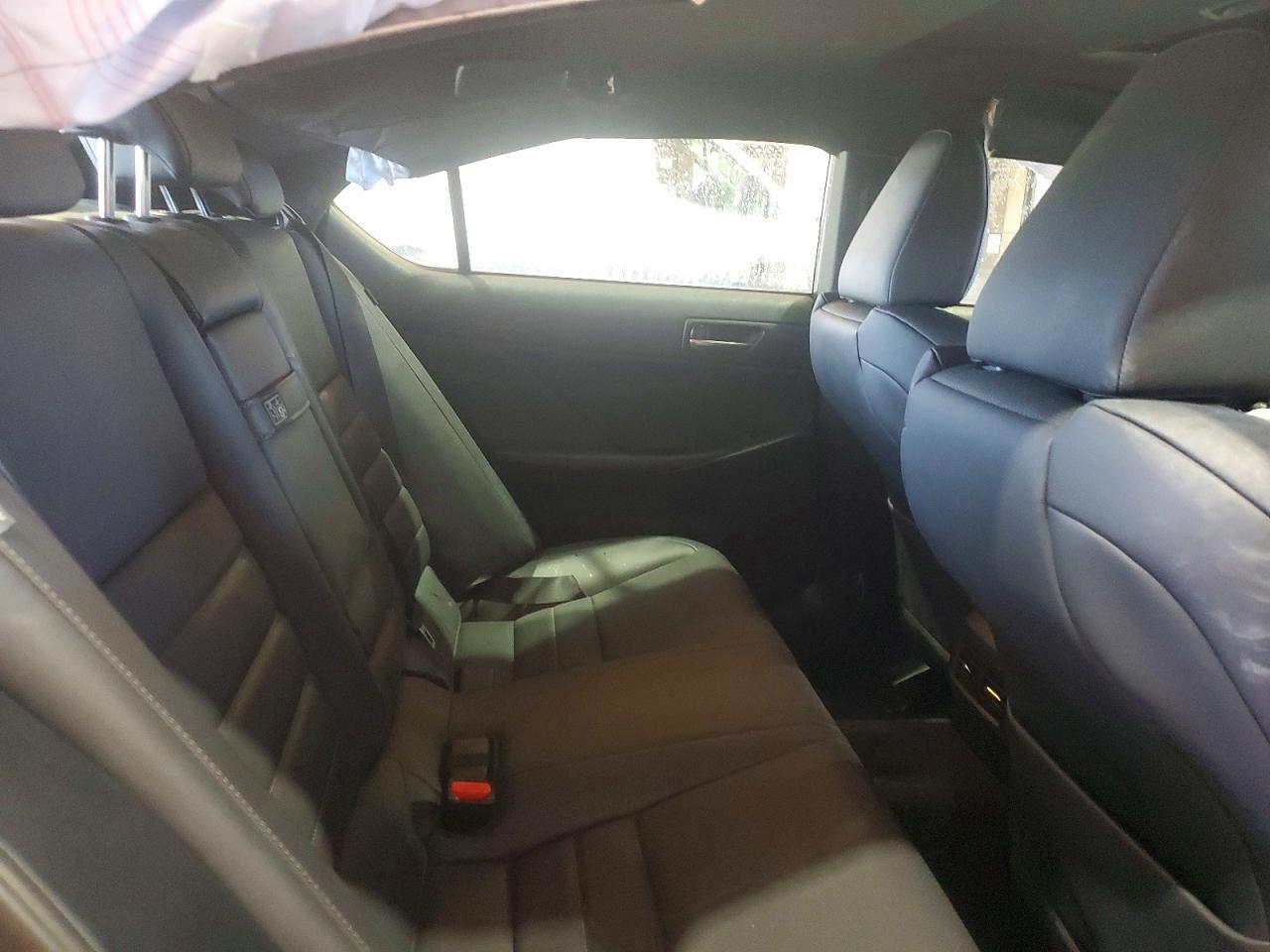 2025 LEXUS IS 350