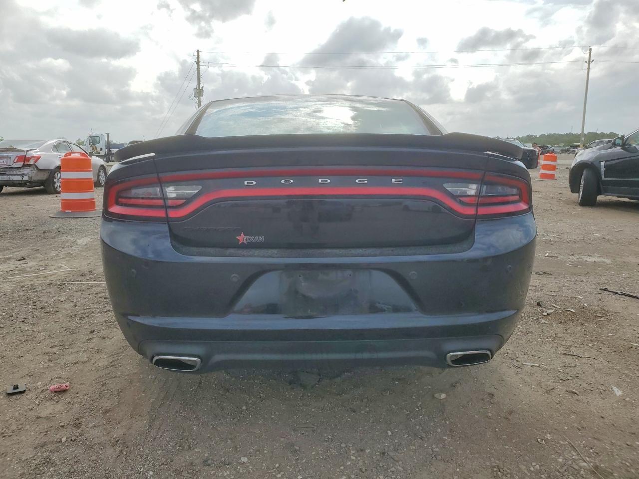 2017 DODGE CHARGER