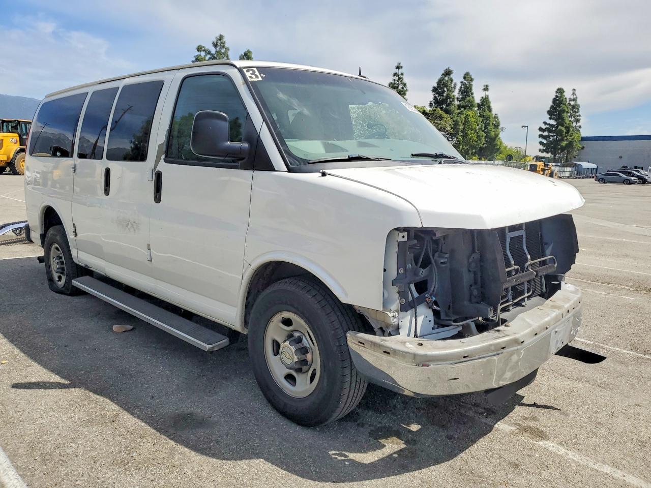 2012 CHEVROLET EXPRESS 2500