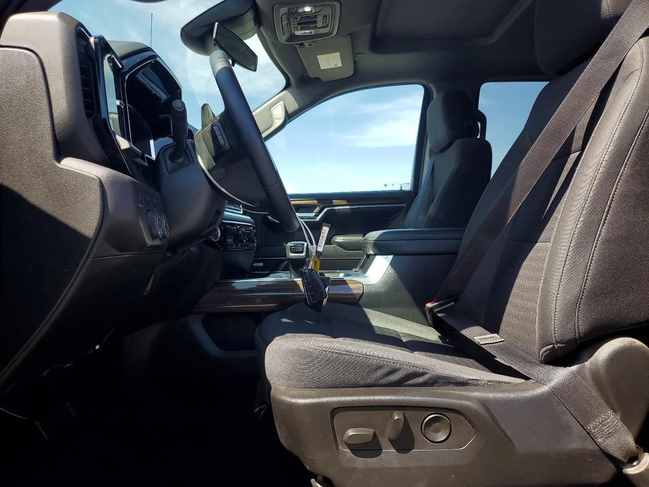 2022 CHEVROLET Silverado