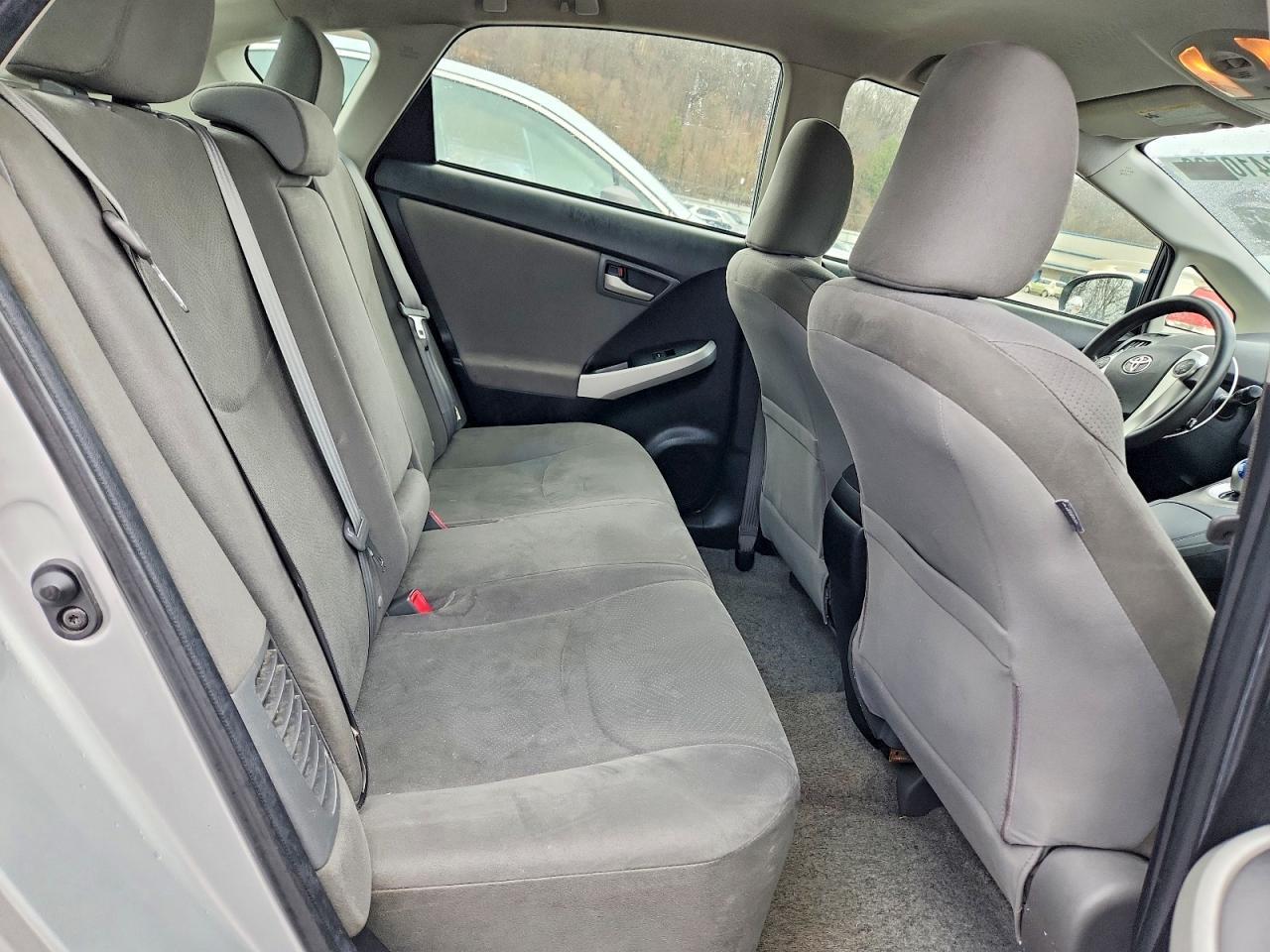 2012 TOYOTA PRIUS