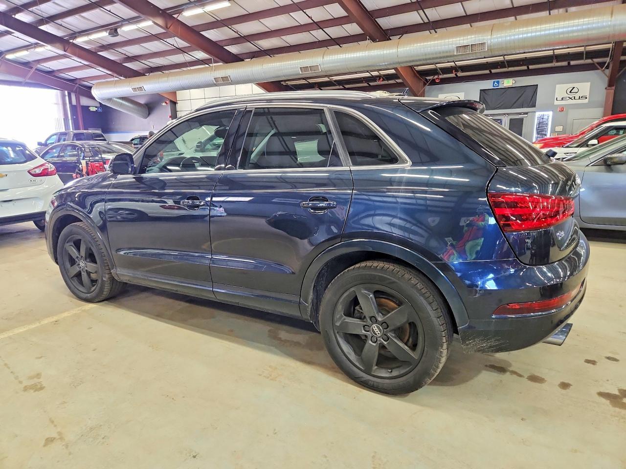 2015 AUDI Q3