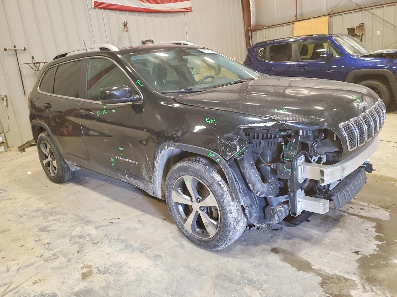 2019 JEEP CHEROKEE